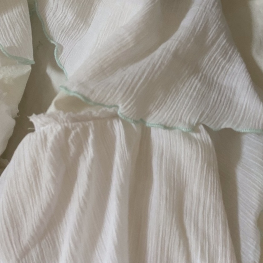 Anthropologie Ruffled White Toddler Duvet - Picture 9 of 13